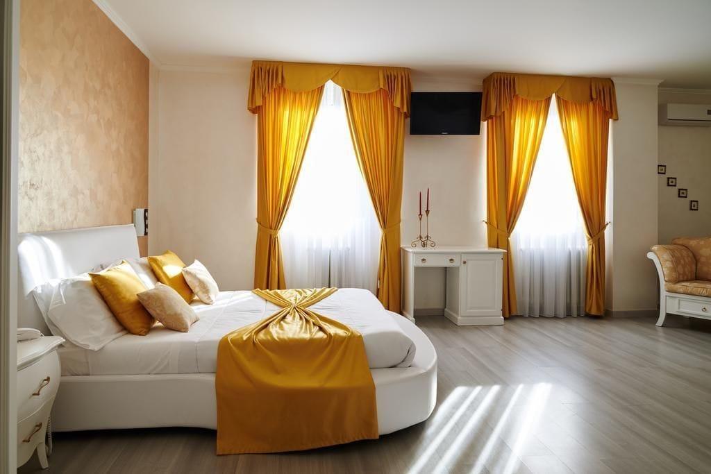 Hotel Villa Delle Ortensie Sant'Omobono Imagna Eksteriør bilde
