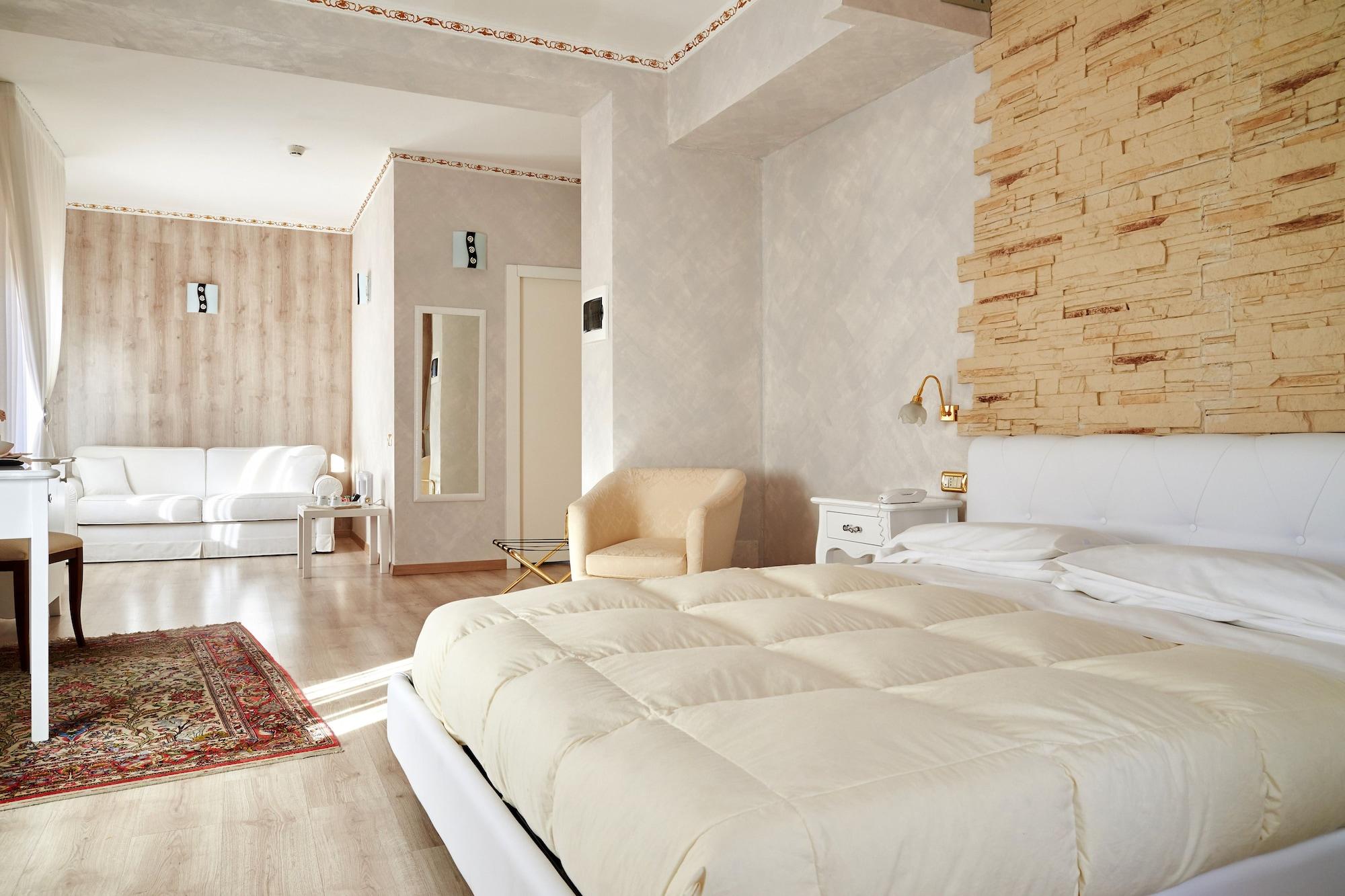 Hotel Villa Delle Ortensie Sant'Omobono Imagna Eksteriør bilde