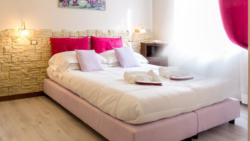 Hotel Villa Delle Ortensie Sant'Omobono Imagna Eksteriør bilde